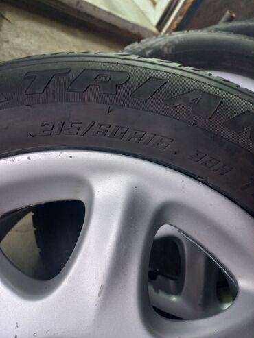 купить зимние шины на 14 бу: Дөңгөлөктөр монтажда 215 / 60 / R 16, Кыш, Колдонулган, Комплект, Жеңил унаалар, Куйма, тешиктери - 5