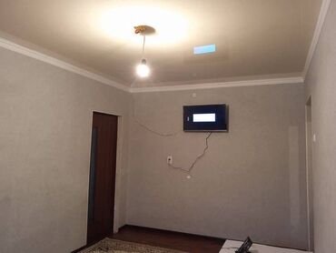 Продажа квартир: 2 комнаты, 42 м², Хрущевка, 1 этаж, Косметический ремонт