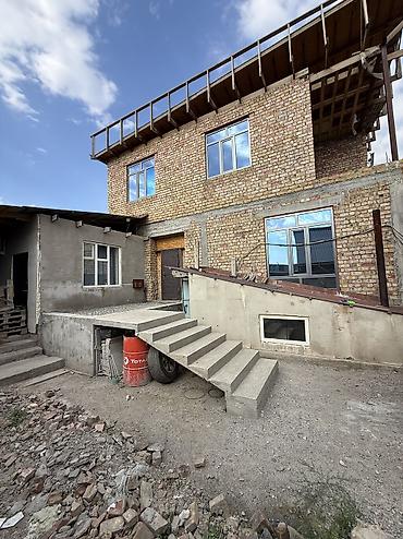 Продажа коттеджей и домов: 6 комнат и более, 280 м², 4 соток, Кок-Ой, Риэлтор — 13