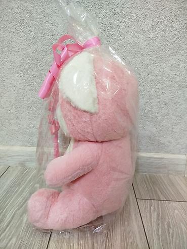 Игрушки: Мягкие игрушки — розовые зайчики 1) Большой зайчик в подарочной — 5