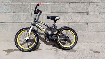 електроный велик: Продаю велосипед BMX. Для 4-6 лет. Размер колес 16. В хорошем