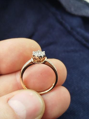 Zərgərlik dəstləri: Dəstə daxildir: Üzük, Sırğa, Sarı qızıl, 585 Əyar — 3