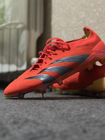 Butslar: Butslar Adidas, Ölçü: 44, Yeni — 2