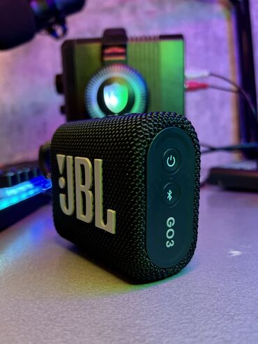 jbl go3: Salam.JBL Go3 ideal vəziyyətdədir yenidən seçilmir.Səs keyfiyyəti