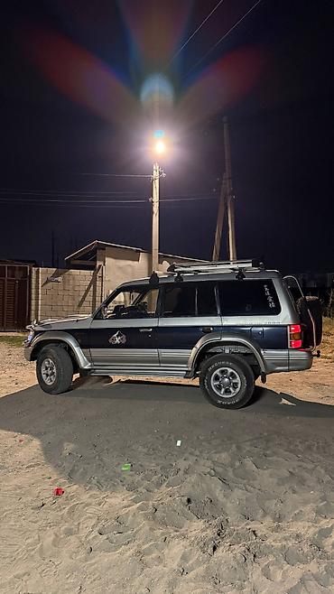 4х4 машина: Mitsubishi Pajero: 1993 г., 2.9 л, Механика, Дизель, Внедорожник — 3