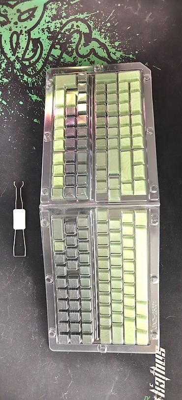 notebook: Набор колпачков для клавиатуры (кейкапы)Сделаны из PBT пластика. - — 2