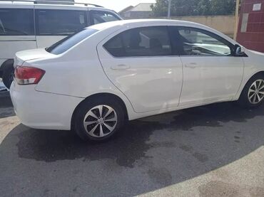 prius satisi: Great Wall Wingle: 1.5 l | 2014 il | 369859 km Sedan