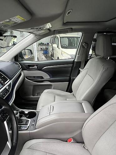 Toyota Highlander: 2018 г., 3.5 л, Автомат, Гибрид, Кроссовер lalafo.kg да — 6 Toyota Highlander: 2018 г., 3.5 л, Автомат, Гибрид, Кроссовер — 6