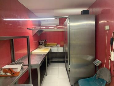 Restoran, kafelər: Uluxanlı Restaurant – geniş və işıqlı məkan - Fasaddan görünən — 29