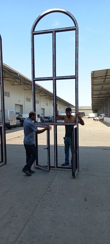 Pəncərələrin quraşdırılması, montajı: Plastik yumru pəncərələr. Ağ. Boz. Kariçnivi. Tund — 10