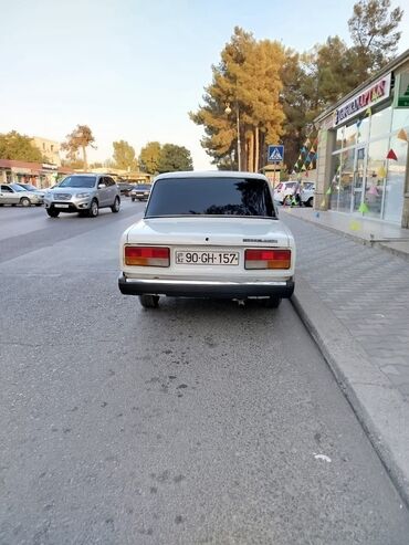 lada 2108: MAŞIN ŞİRVAN ŞƏHƏRİNDƏDİR REAL ALICI NARAHAT ELESİN BOŞ BEKAR ADAMLAR