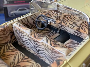 Avtomobil modelləri: Cadillac, 1963 il, 1:18, Dəmir, Ödənişli çatdırılma — 14