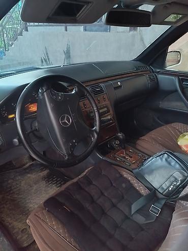 кузов е39: Mercedes-Benz E-Class: 1999 г., 2.4 л, Автомат, Бензин, Седан — 4