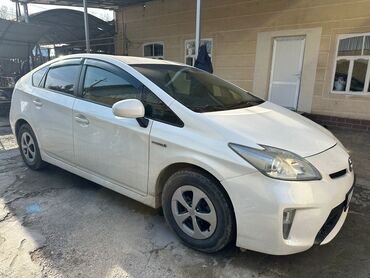 Toyota: Toyota Prius: 2013 г., 1.8 л, Вариатор, Гибрид, Седан