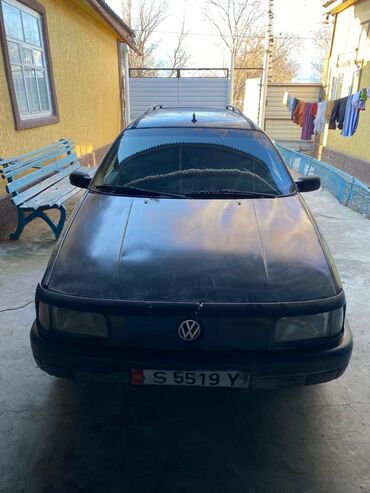 Volkswagen: Volkswagen Passat: 1990 г., 1.8 л, Механика, Бензин, Универсал