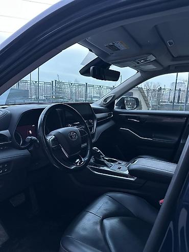 Toyota: Toyota Highlander: 2021 г., 2.5 л, Вариатор, Гибрид, Кроссовер — 3
