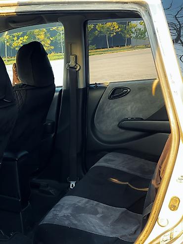 Honda: Honda Fit: 2003 г., 1.3 л, Вариатор, Бензин, Хэтчбэк — 10