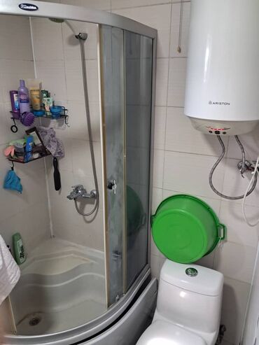 Продажа комнат: Продаётся тёплый и уютный дом! Участок — 10 соток, территория ровная и — 8