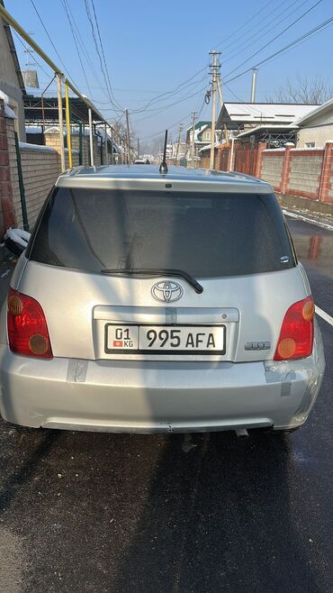 Toyota: Toyota ist: 2002 г., 1.3 л, Автомат, Бензин — 8