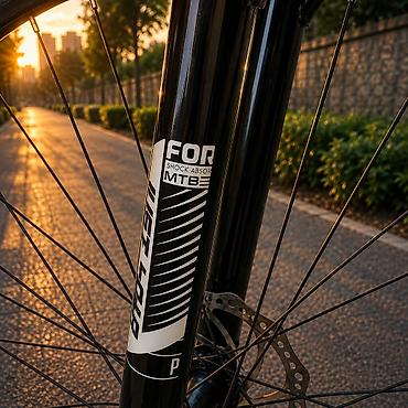 velosiped cross: 29 ölçüdür aliminium ramadır yüngüldür heç bir problemi yoxdur 1 — 8