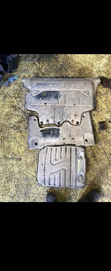 grejaci golf 4: VW TIGUAN 16-21 ZASTITA MOTORA SUZ PLEH 3Q0199110B | Audi vagen — 2
