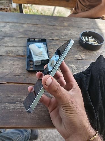 чехол samsung s: Samsung Galaxy A17, 256 ГБ, цвет - Серебристый, Отпечаток пальца — 3