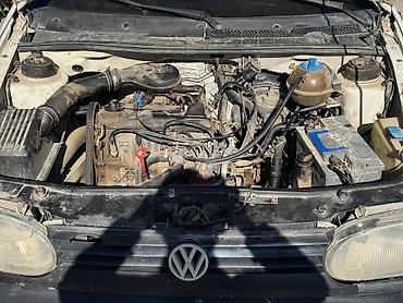 машина вельтмейстер: Volkswagen Golf Variant: 1994 г., 1.8 л, Механика, Бензин, Универсал — 1
