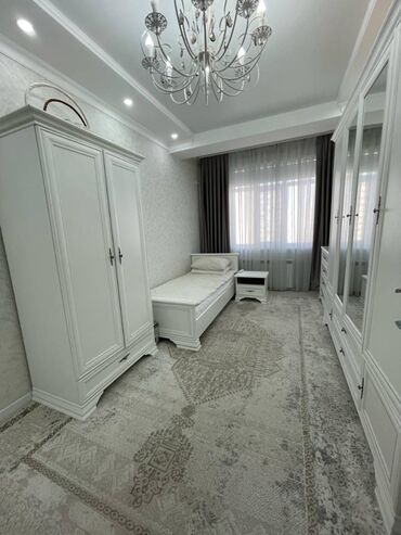 Долгосрочная аренда квартир: 3 комнаты, 76 м², Элитка, 10 этаж, Евроремонт