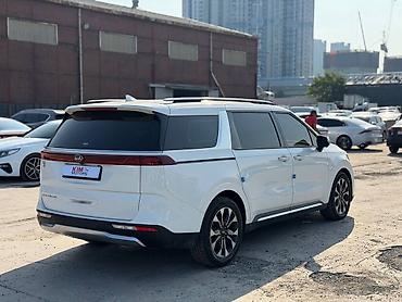vw crafter: Kia Carnival: 2021 г., 2.2 л, Дизель, Минивэн — 3