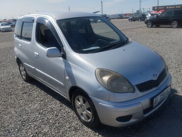 Toyota: Toyota Funcargo: 2003 г., 1.5 л, Автомат, Бензин, Хэтчбэк