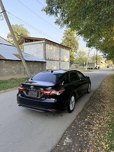 toyta mark: Toyota Camry: 2020 г., 2.5 л, Вариатор, Гибрид, Седан — 3