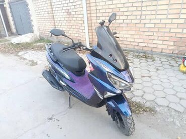 Скутеры: Тип скутера M8, 150 куб. см, Бензин, Б/у — 8