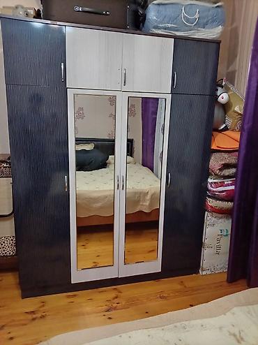 işlənmiş skaflar: İşlənmiş, 3 qapılı, Güzgülü, Açılan, Düz dolab — 4