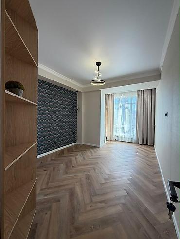 Продажа квартир: 3 комнаты, 80 м², 7 этаж — 8