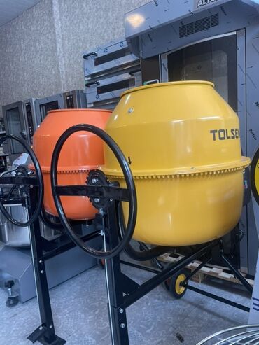 Beton qarışdıranlar: 200 LT 850 azn (0/ faz) 400 LT 3200 azn (3faz) Fərqli rənglərdə — 4