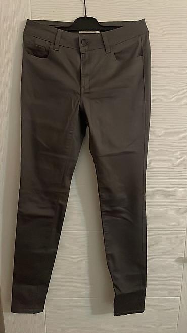 ženski: Ženske pantalone Pieces – tamno siva/ugljen boja - Brend: Pieces — 1