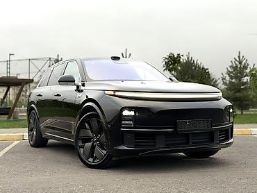 Lixiang: Lixiang L7: 2025 г., 1.5 л, Автомат, Гибрид, Кроссовер — 1