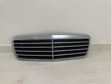 Решетки радиатора: Решетка радиатора Mercedes-Benz 1998 г. — 3