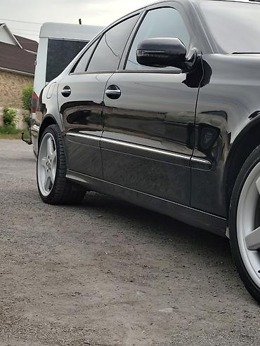 Транспорт: Mercedes-Benz E-Class: 2007 г., 5.5 л, Бензин, Седан — 6