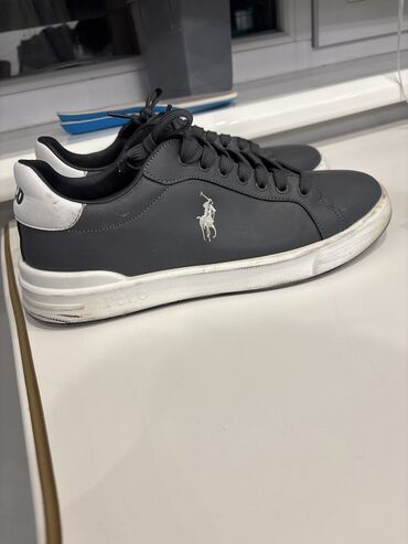 офисная одежда бишкек: Мужские кроссовки, 41.5, Polo Ralph Lauren, Б/у, цвет - Серый, Платная доставка, Самовывоз