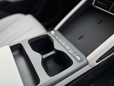 BYD: BYD Yuan Up: 2025 г., Вариатор, Электромобиль, Кроссовер — 5