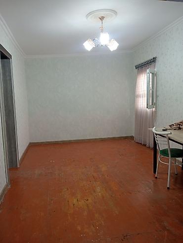 hovsan ev satisi: 2otaqlı həyət evi — satılır - Plan: girişdə kiçik həyət və dəmir — 4