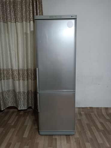 холодильники indesit: Холодильник LG, Б/у, Двухкамерный, De frost (капельный), 60 * 195 * 60