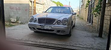 mercedes 180 b: Mercedes-Benz E-Class: 2.4 l | 1999 il Sedan — 5