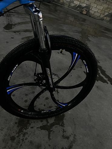 strim velosiped 29: MTB tipli dağ velosipedi - Geniş profilli təkərlər: kobud səthlərdə — 2