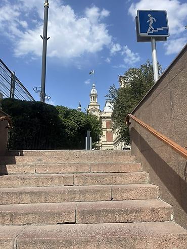 Təcili Günlük ofsiant köməkçisi işi axdarıram təcrübəliyəm ciddi lalafo.az -da Təcili Günlük ofsiant köməkçisi işi axdarıram təcrübəliyəm ciddi