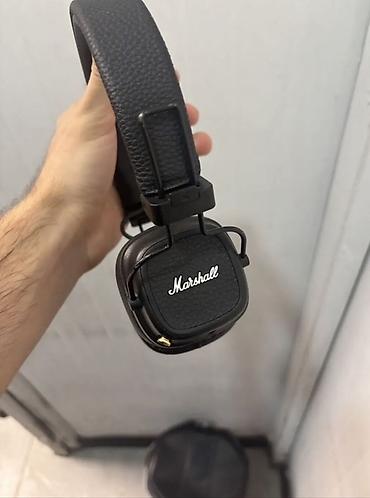 Qulaqcıqlar: Marshall 5 az işlənmiş hərşeyi qaydasındadır heçbir defekti yoxdur — 2