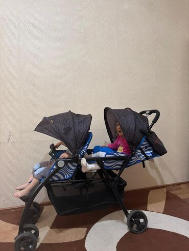 прогулочные коляски для двойни: Балдар арабасы, түсү - Көгүлтүр, Колдонулган