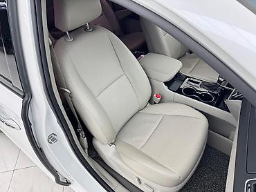 Kia: Kia Carnival: 2019 г., Минивэн — 17