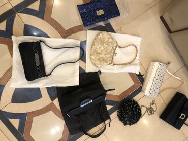 Çantalar: Chantalar,yaxshi veziyyetde. Qara roccobarocco olanlar-heresi 40 m,bej — 8